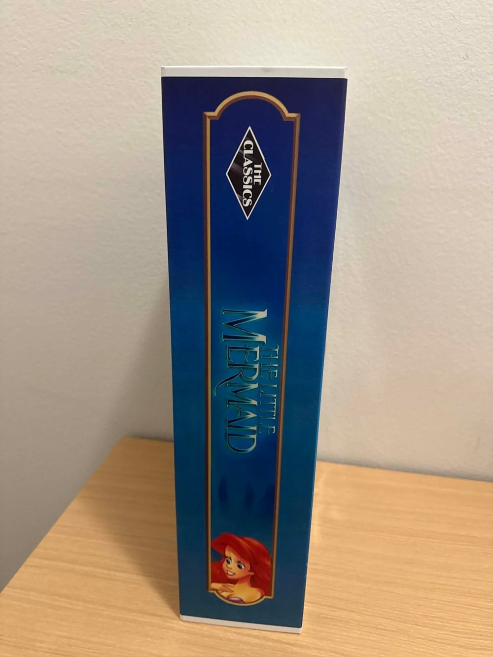 Disney The Little Mermaid Classic VHS Boxed Silk Touch Throw, 50" x 70" NWT - Picture 3 of 4